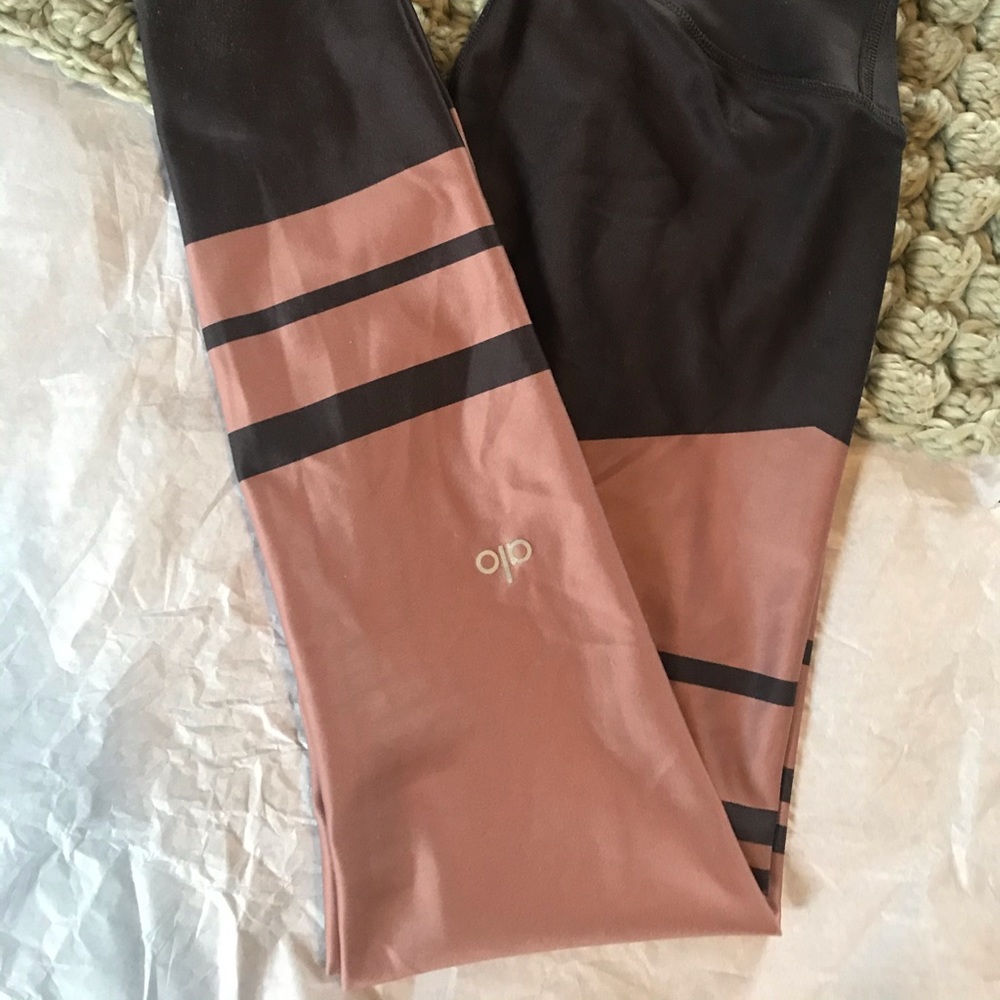 Alo Yoga High-Waist Leggings